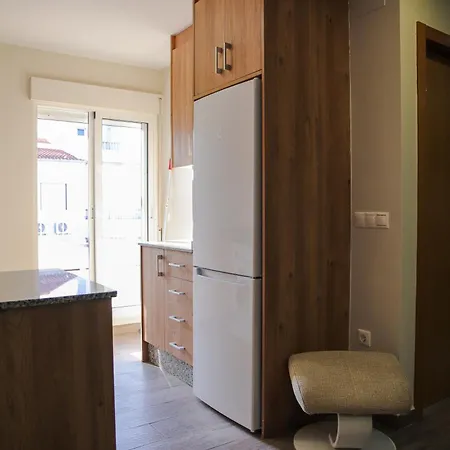 Apartment Zona Club Nautico Piscina Comunitaria 4 *